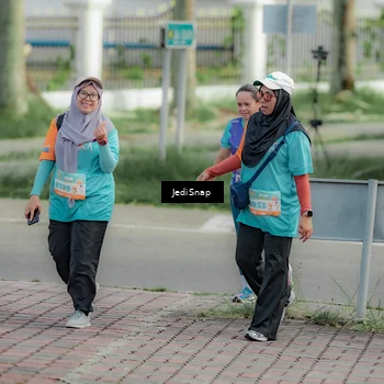 Runner Photo 8331708