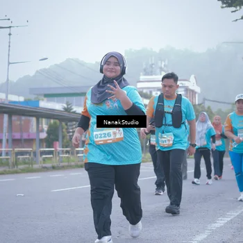 Runner Photo 8331713