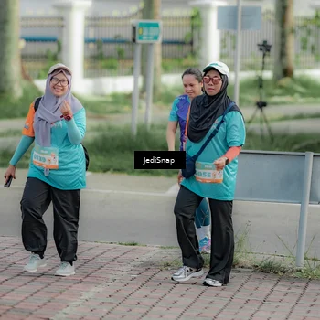 Runner Photo 8331714