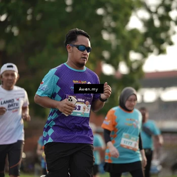 Runner Photo 8331716