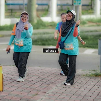 Runner Photo 8331722