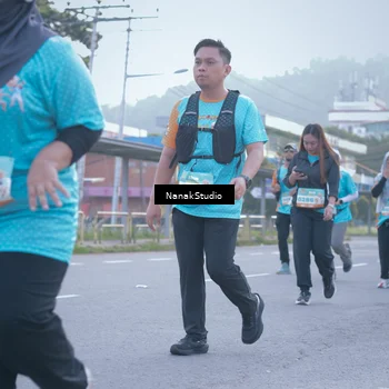 Runner Photo 8331723
