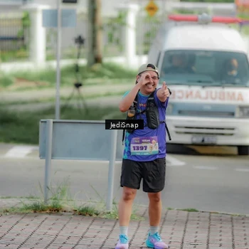 Runner Photo 8331756