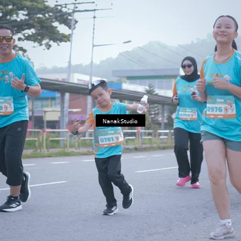 Runner Photo 8331758