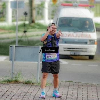Runner Photo 8331762