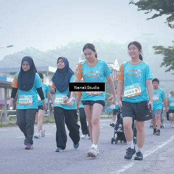 Runner Photo 8331799