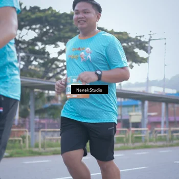 Runner Photo 8331813