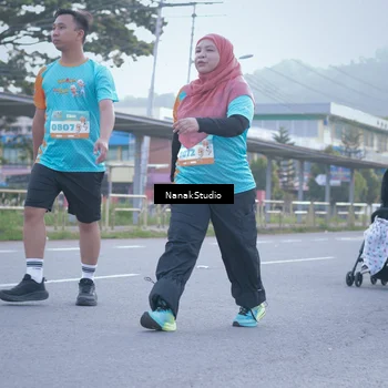 Runner Photo 8331826