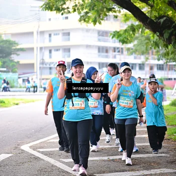 Runner Photo 8331868
