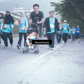 Runner Photo 8331902