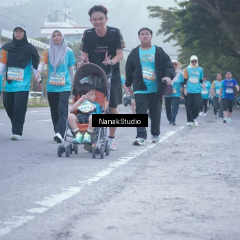 Runner Photo 8331903