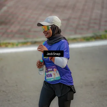 Runner Photo 8331910