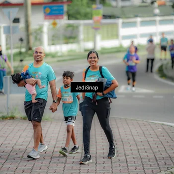 Runner Photo 8331913
