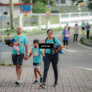 Runner Photo 8331916