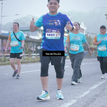 Runner Photo 8331958