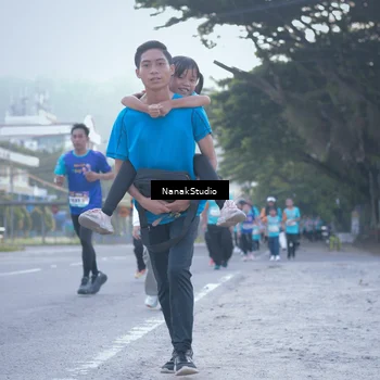 Runner Photo 8332006
