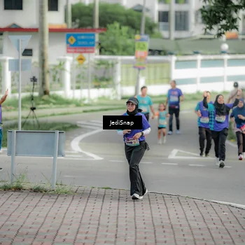 Runner Photo 8332018