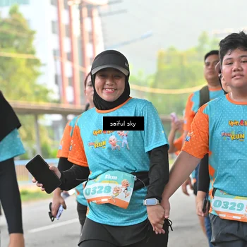 Runner Photo 8332024