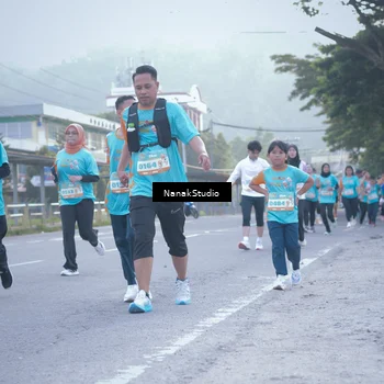 Runner Photo 8332055