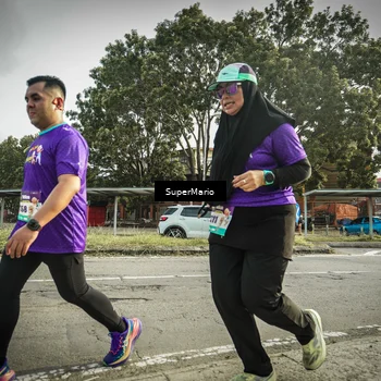 Runner Photo 8332071