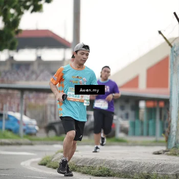 Runner Photo 8332072