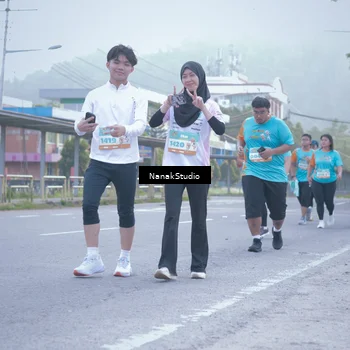 Runner Photo 8332078