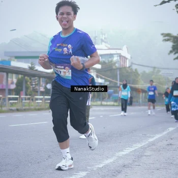 Runner Photo 8332122