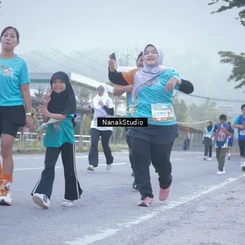 Runner Photo 8332128