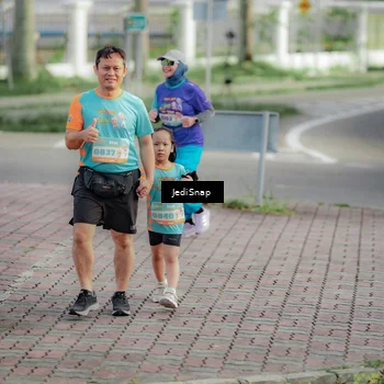 Runner Photo 8332148