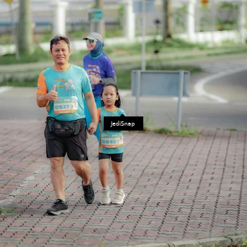 Runner Photo 8332156
