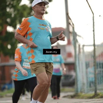 Runner Photo 8332177