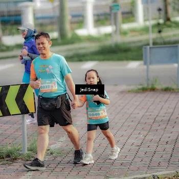 Runner Photo 8332180