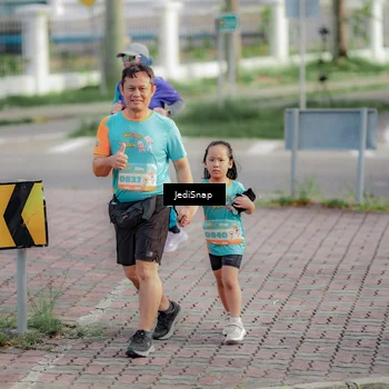 Runner Photo 8332187