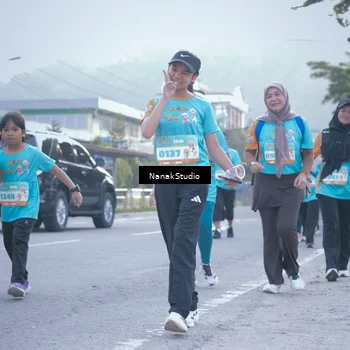 Runner Photo 8332188