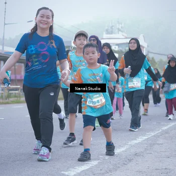 Runner Photo 8332241