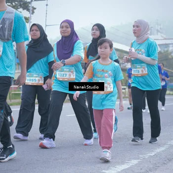 Runner Photo 8332270