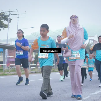Runner Photo 8332277