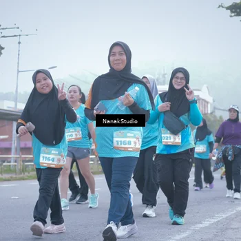 Runner Photo 8332279