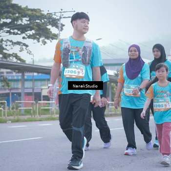 Runner Photo 8332286