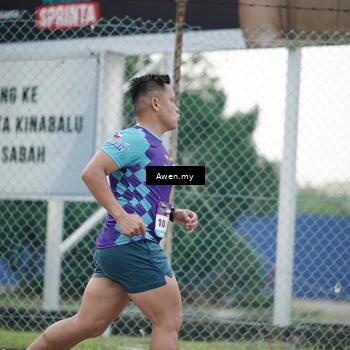 Runner Photo 8332298