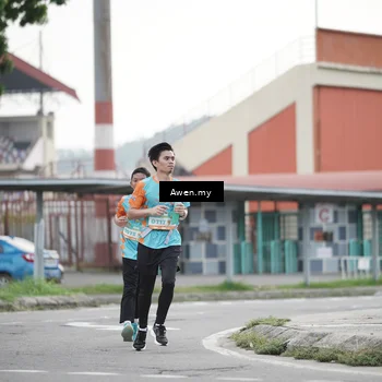 Runner Photo 8332302