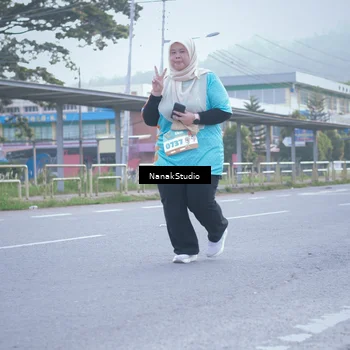 Runner Photo 8332312