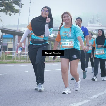 Runner Photo 8332322
