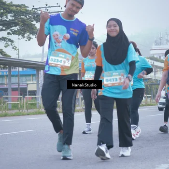 Runner Photo 8332339
