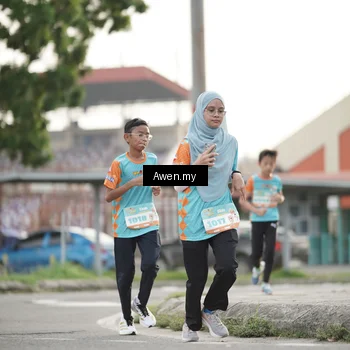 Runner Photo 8332352