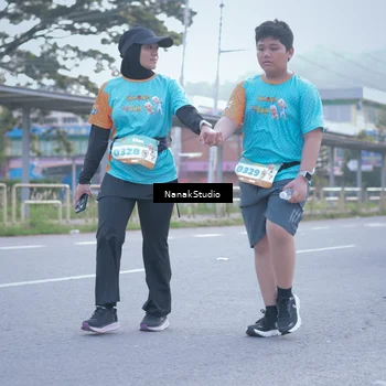Runner Photo 8332362