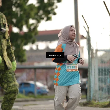 Runner Photo 8332367