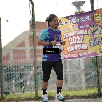 Runner Photo 8332391