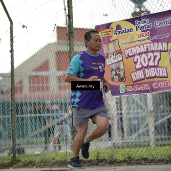 Runner Photo 8332393