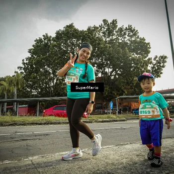 Runner Photo 8332413